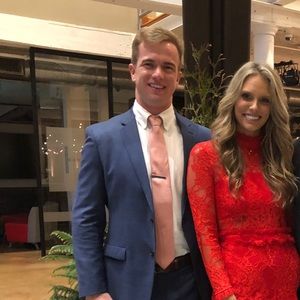 Men’s Navy Banana Republic suit